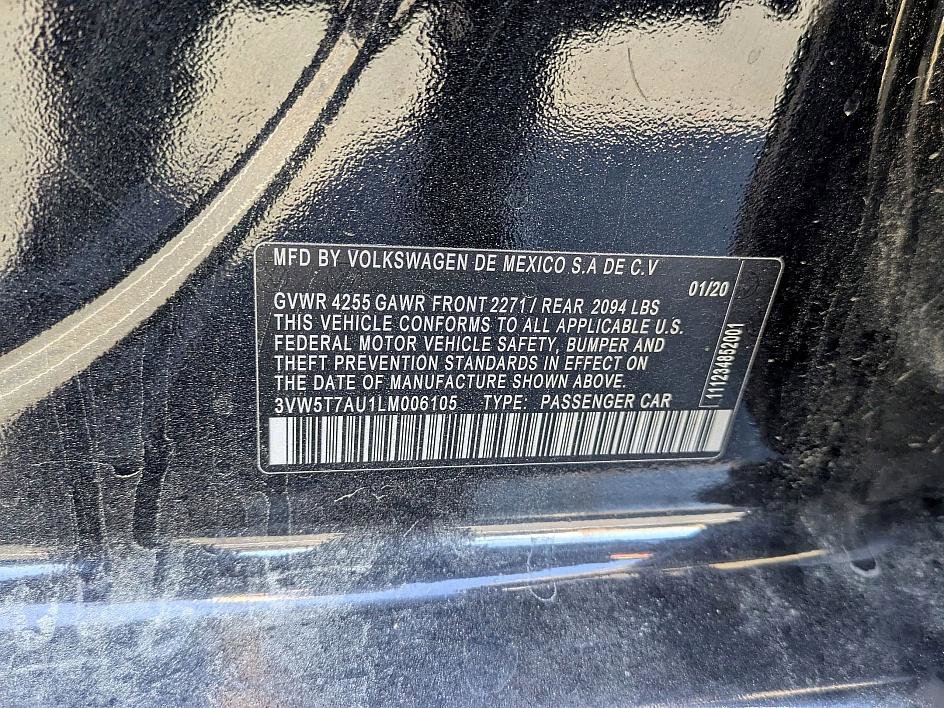 Used 2020 Volkswagen GTI SE image 38