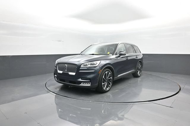 Used 2022 Lincoln Aviator Reserve w/ Equipment Group 201A RWD image 4