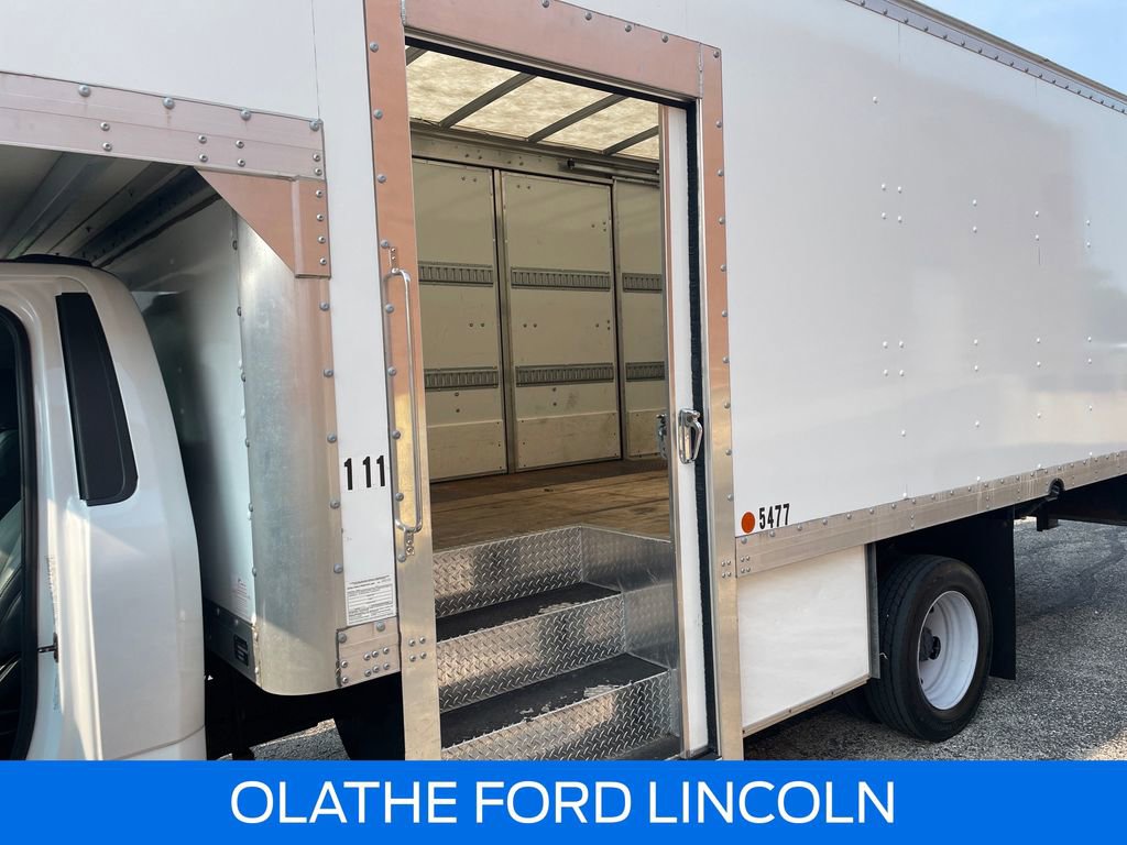 Used 2024 Ford F550 2WD Regular Cab Super Duty w/ XL Chrome Package image 23