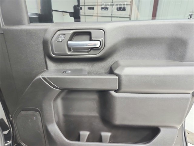 Used 2023 Chevrolet Silverado 2500 Custom w/ Gooseneck/5TH Wheel Package image 34