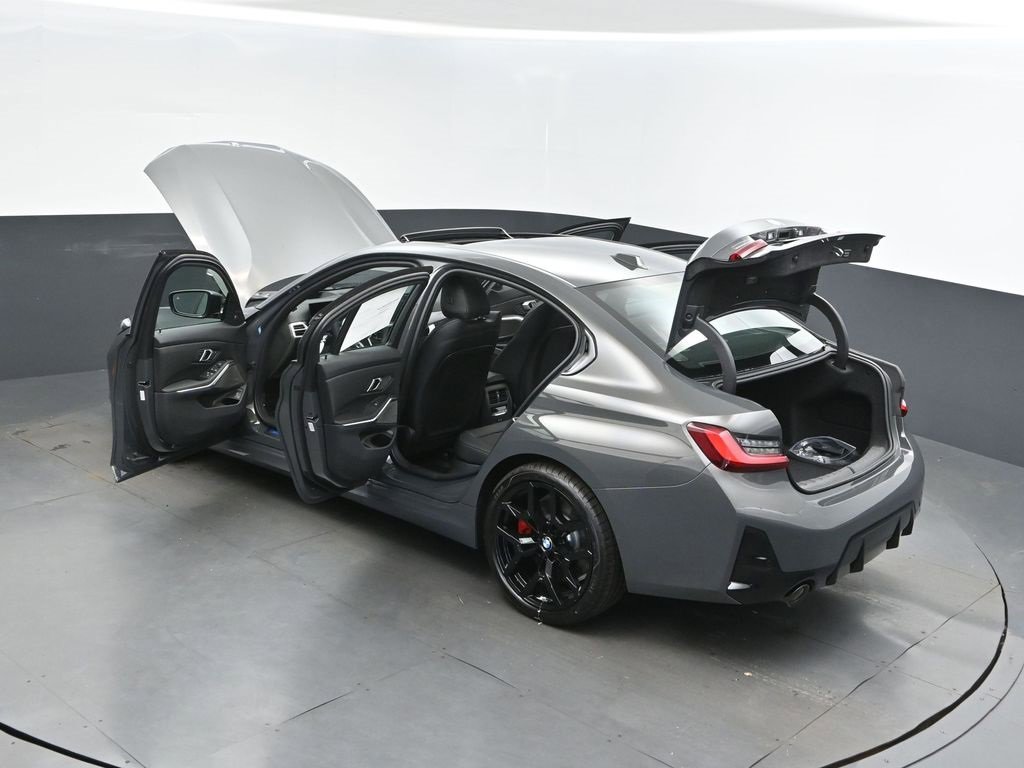 New 2026 BMW 330i Sedan w/ M Sport Package image 47