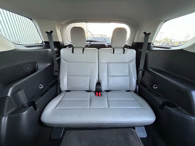 Used 2025 Ford Explorer Active w/ Active Comfort Package image 43