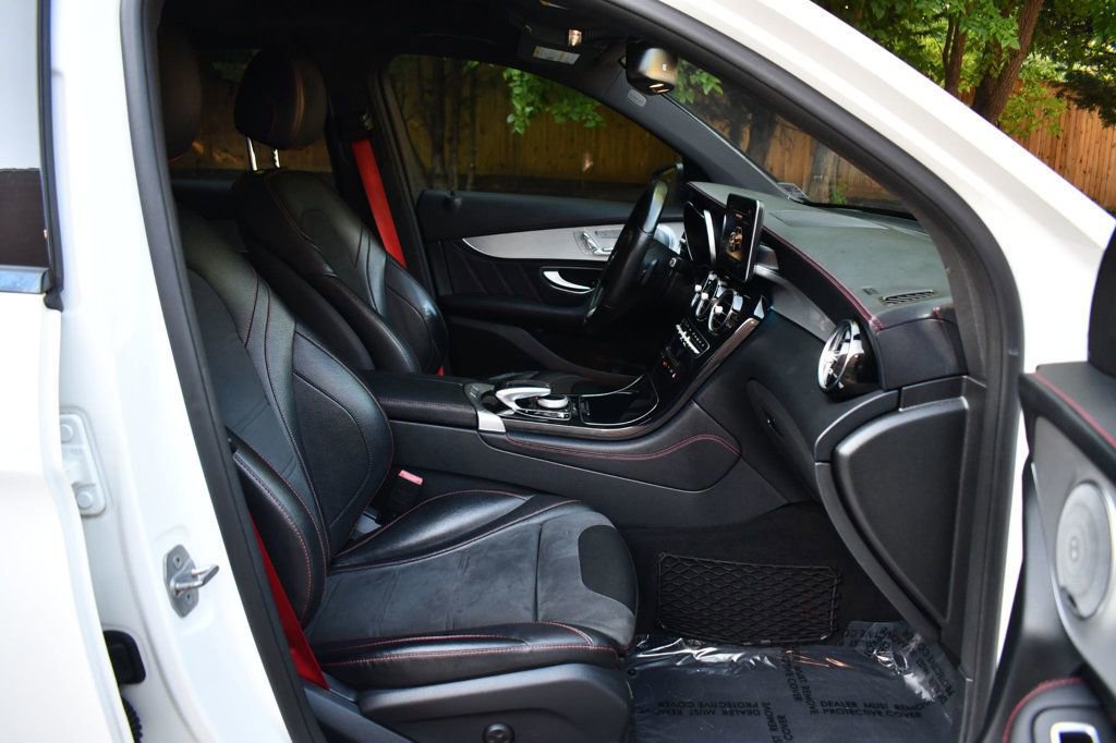 Used 2017 Mercedes-Benz GLC 43 AMG 4MATIC image 33