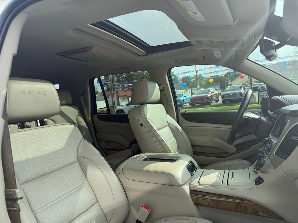 Used 2017 GMC Yukon Denali w/ Open Road Package image 26
