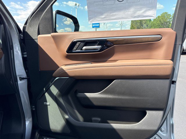 New 2026 Chevrolet Tahoe High Country RWD image 13