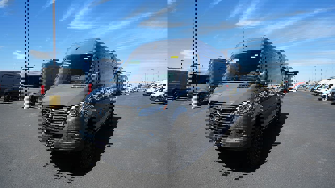 New 2025 Mercedes-Benz Sprinter 2500
