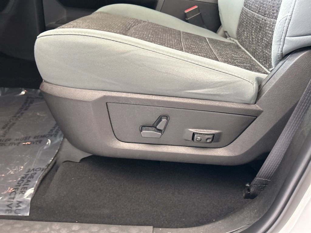Used 2019 RAM 1500 Big Horn RWD image 44