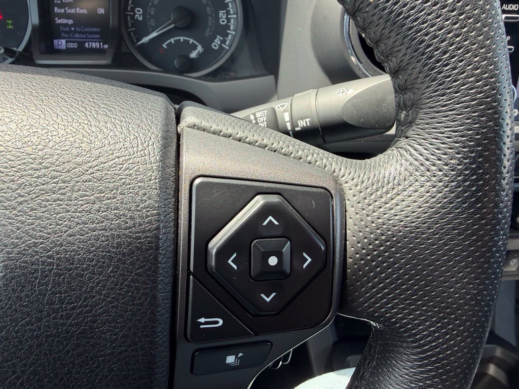Used 2023 Toyota Tacoma TRD Off-Road w/ TRD Premium Off Road Package AWD/4WD image 33