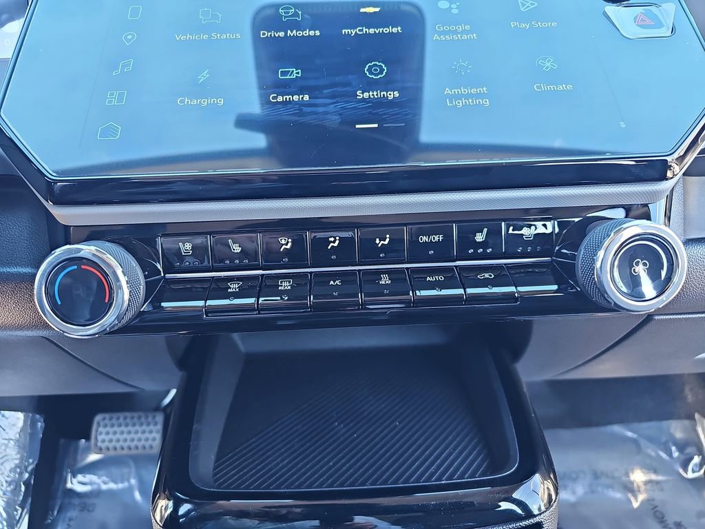 New 2027 Chevrolet Bolt RS w/ Technology Package image 20