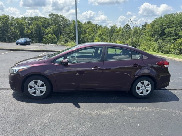 Used 2017 Kia Forte LX image 6
