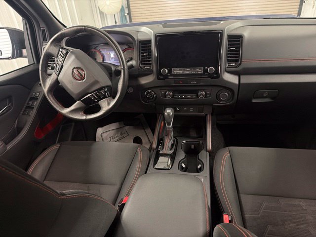 Used 2022 Nissan Frontier PRO-4X w/ Technology Package AWD/4WD image 19