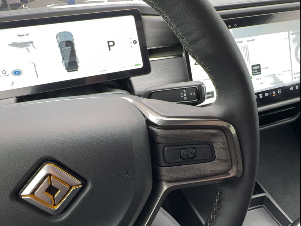 Used 2026 Rivian R1S Adventure image 40