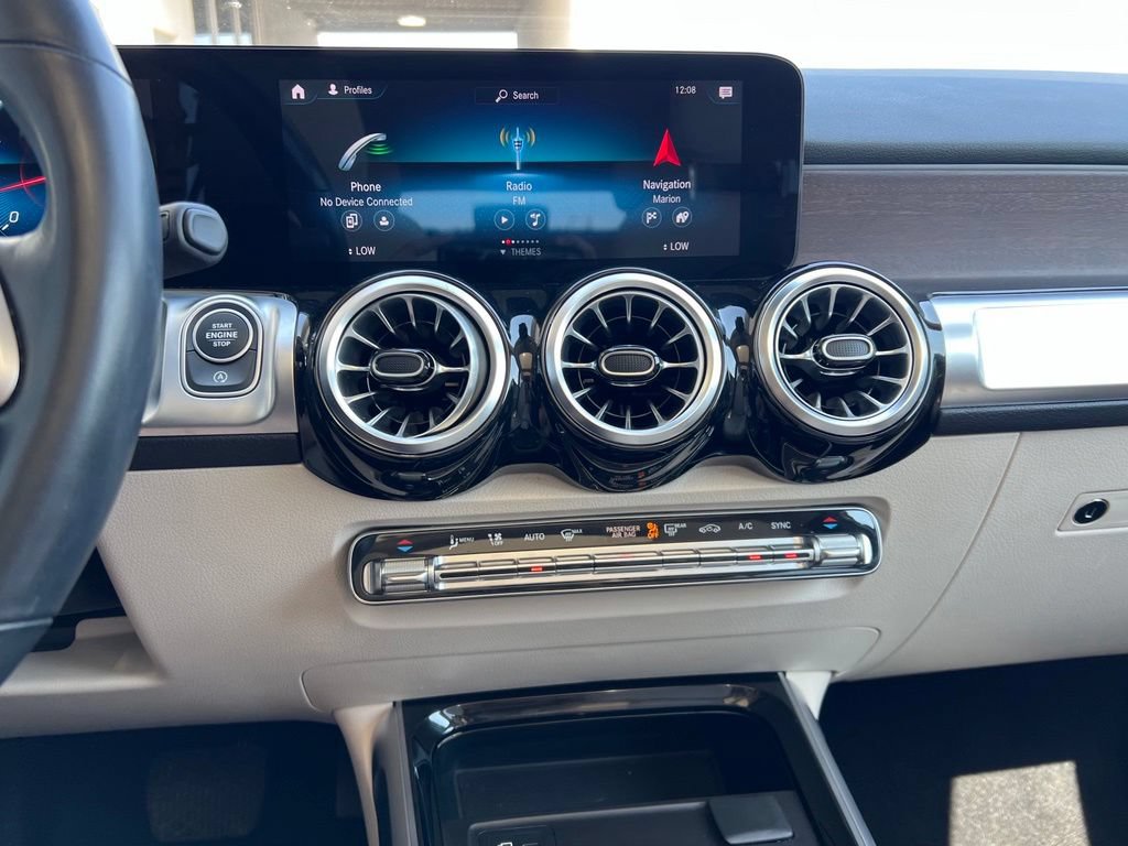 Used 2022 Mercedes-Benz GLB 250 image 18