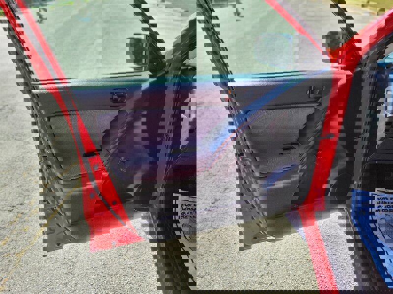 Used 2006 Toyota Matrix XR image 19