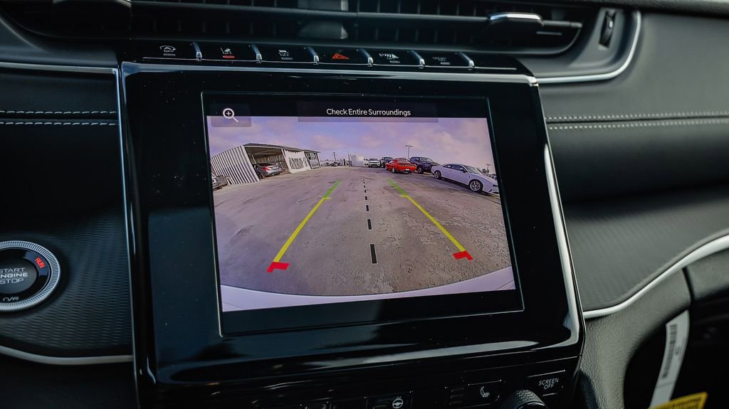 New 2025 Jeep Grand Cherokee Altitude image 25