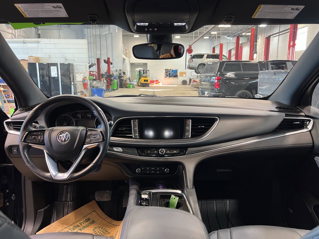 Used 2024 Buick Enclave Essence w/ Experience Buick Package image 22