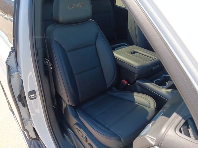 Used 2023 Chevrolet Tahoe High Country image 55