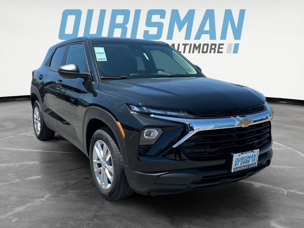 New 2026 Chevrolet TrailBlazer LS w/ LS Convenience Package AWD/4WD image 1