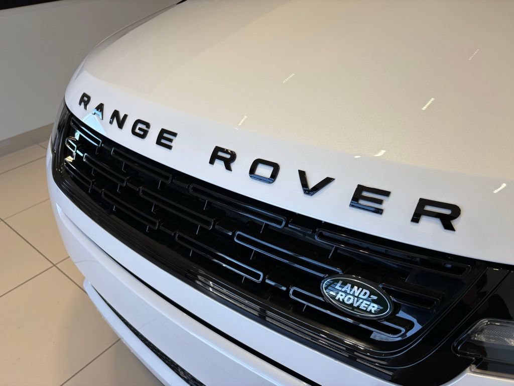 New 2026 Land Rover Range Rover Evoque Dynamic SE AWD/4WD image 6