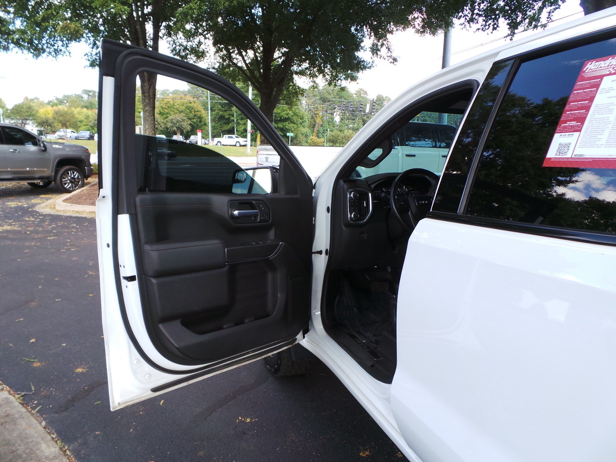 Used 2021 GMC Sierra 1500 AT4 AWD/4WD image 25