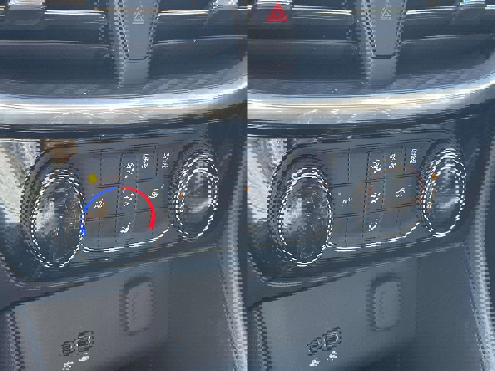 Used 2024 Buick Encore GX Sport Touring image 16