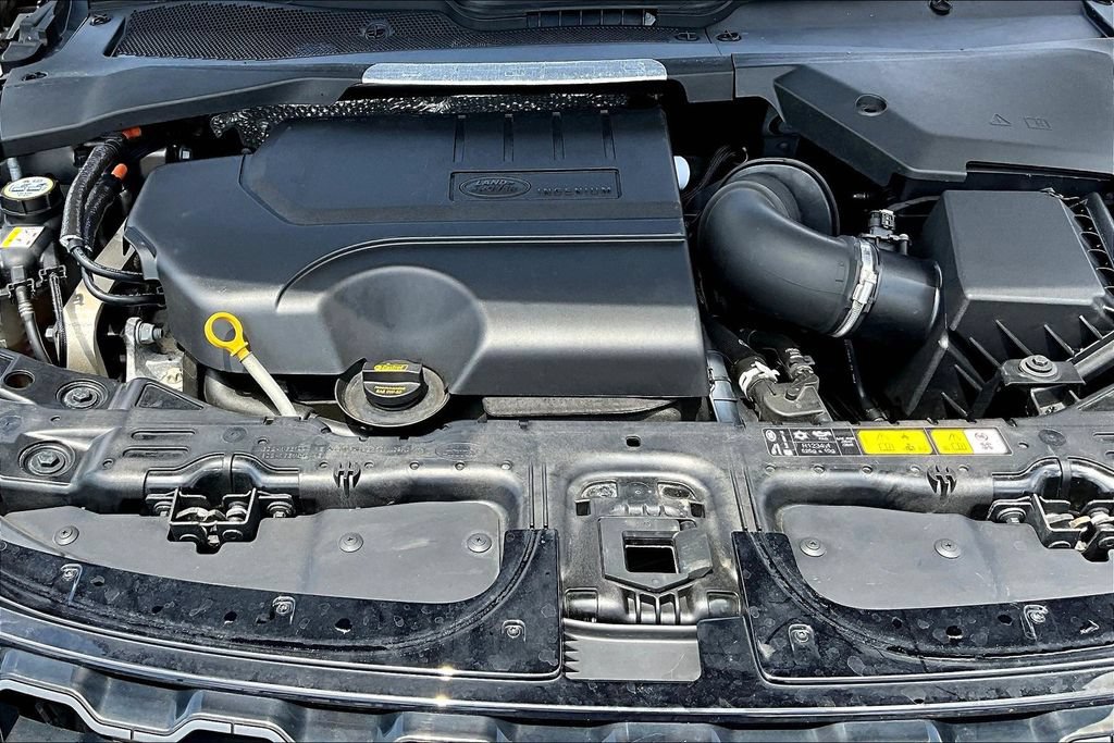 Used 2021 Land Rover Range Rover Evoque R-Dynamic S AWD/4WD image 30