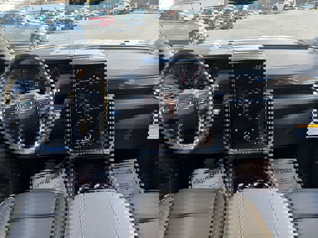 New 2026 GMC Yukon XL Elevation image 17