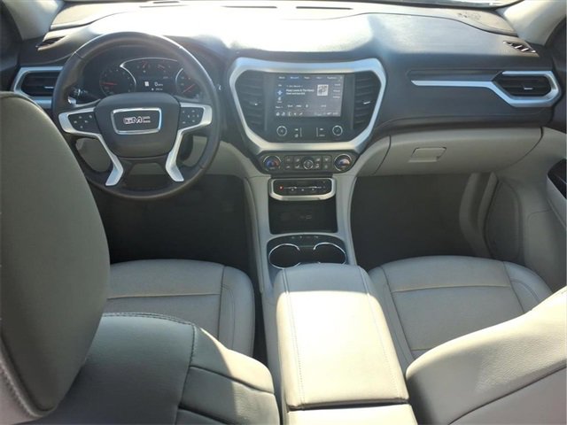 Used 2023 GMC Acadia SLT image 6