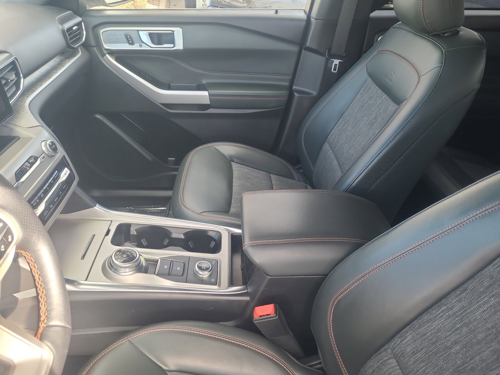 Used 2023 Ford Explorer Timberline w/ Timberline Technology Package image 15