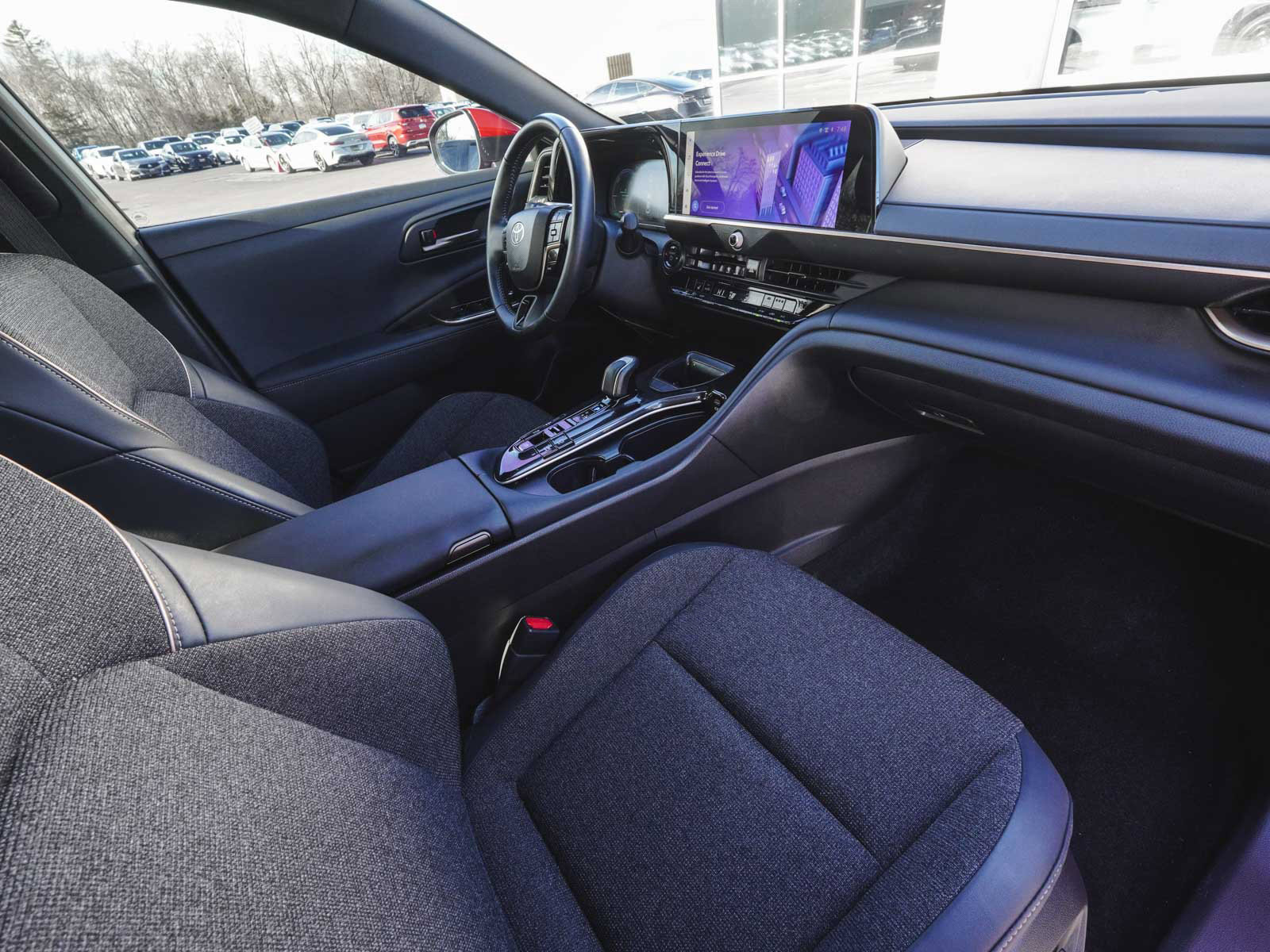 Used 2024 Toyota Crown XLE image 40