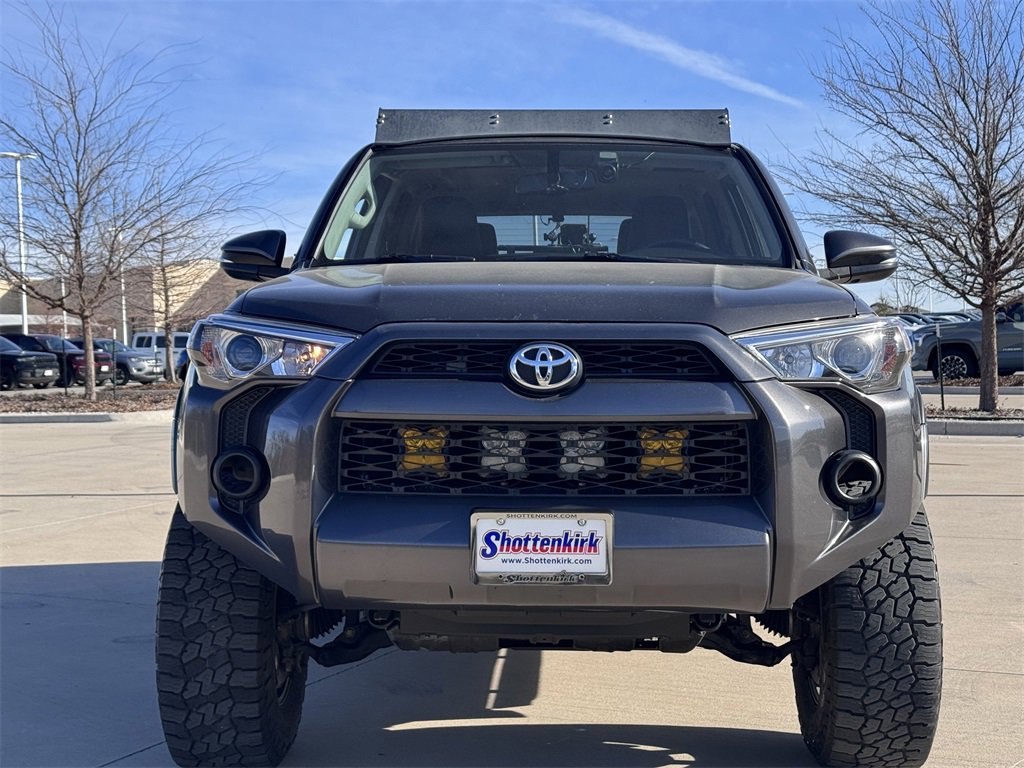 Used 2018 Toyota 4Runner SR5 Premium image 7