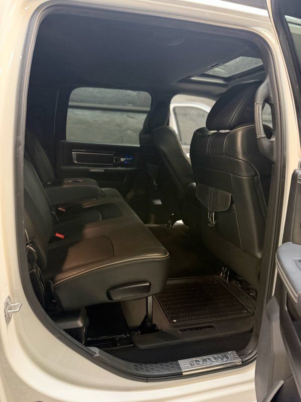 Used 2018 RAM 2500 Limited AWD/4WD image 17