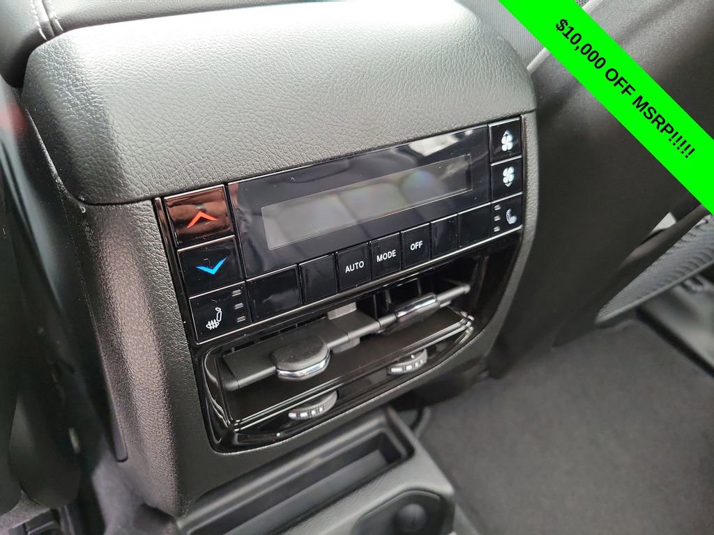 New 2025 Jeep Grand Cherokee L Limited AWD/4WD image 15