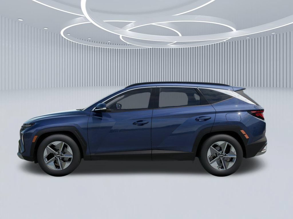 New 2026 Hyundai Tucson SEL w/ Tow & Go Package FWD image 3