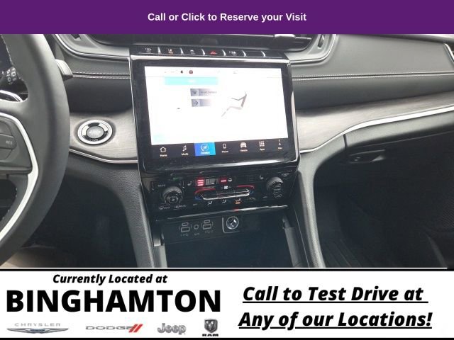 Used 2024 Jeep Grand Cherokee L Limited AWD/4WD image 25