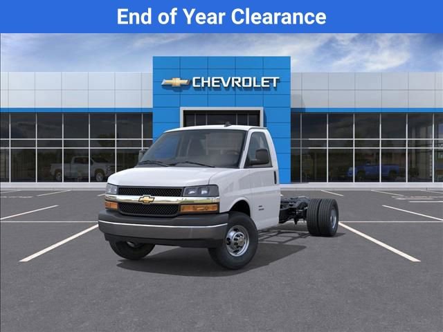 New 2025 Chevrolet Express 4500 w/ Power Convenience Package image 8