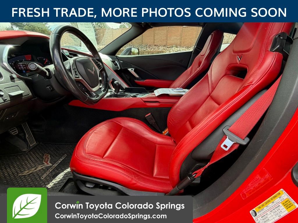 Used 2018 Chevrolet Corvette Stingray Coupe RWD image 12