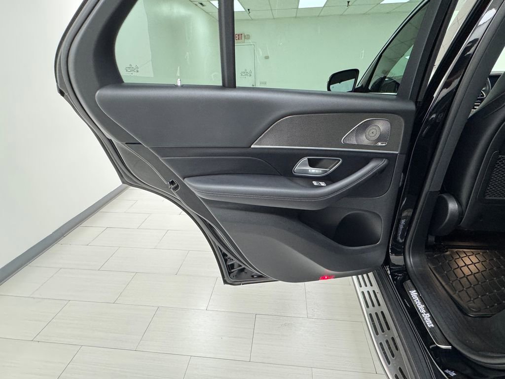 Used 2022 Mercedes-Benz GLE 350 4MATIC image 10