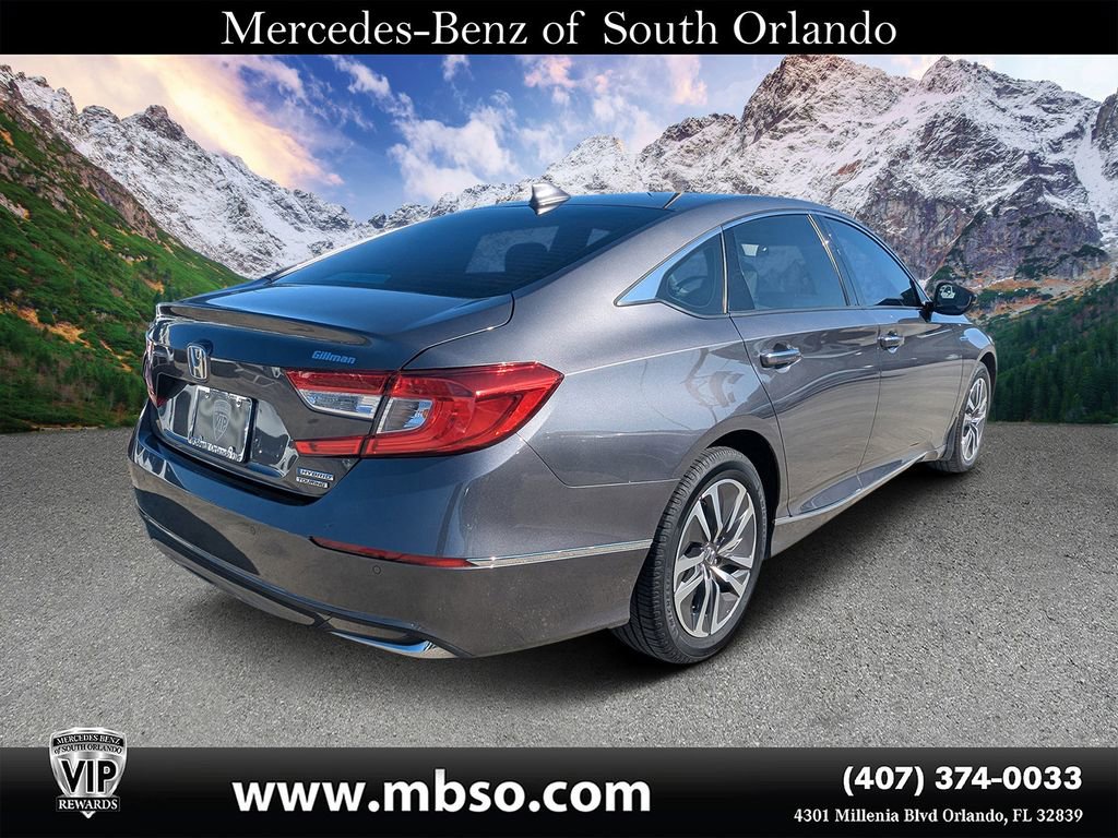 Used 2018 Honda Accord Touring image 16