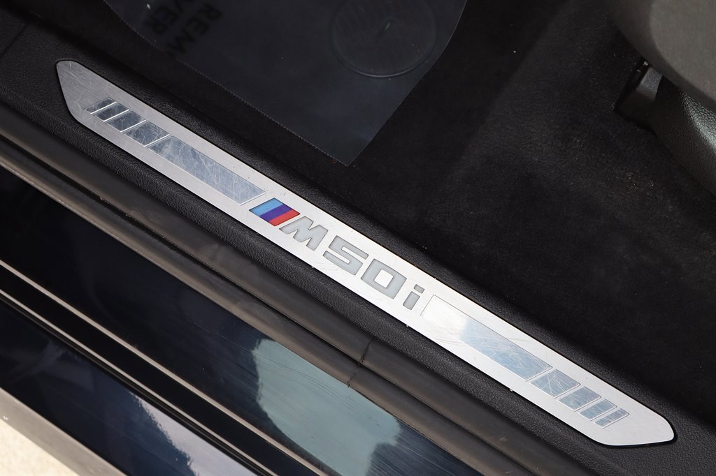 Used 2020 BMW X7 M50i AWD/4WD image 70