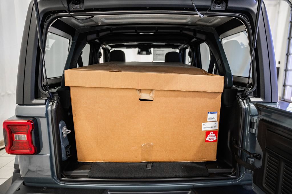 New 2026 Jeep Wrangler Rubicon w/ Dual Top Group image 8