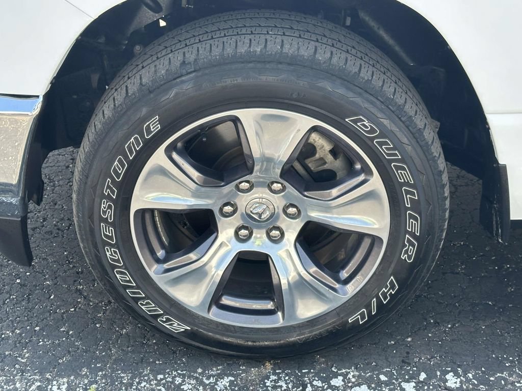 Used 2023 RAM 1500 Laramie AWD/4WD image 9