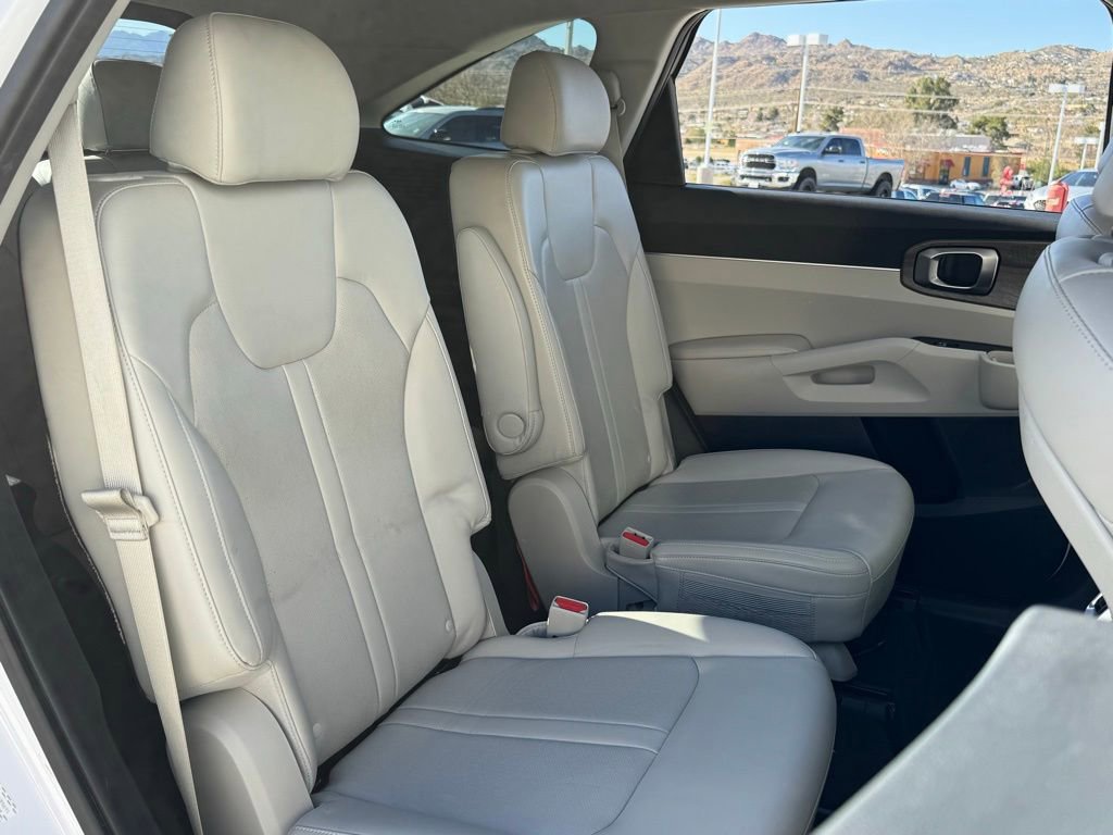 Used 2023 Kia Sorento X-Line EX image 33
