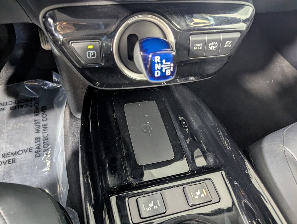 Used 2020 Toyota Prius Prime XLE FWD image 21