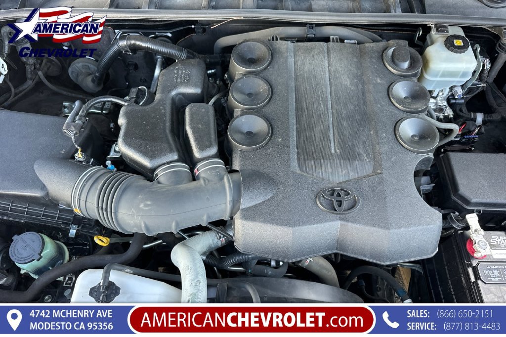 Used 2018 Toyota 4Runner Limited AWD/4WD image 26