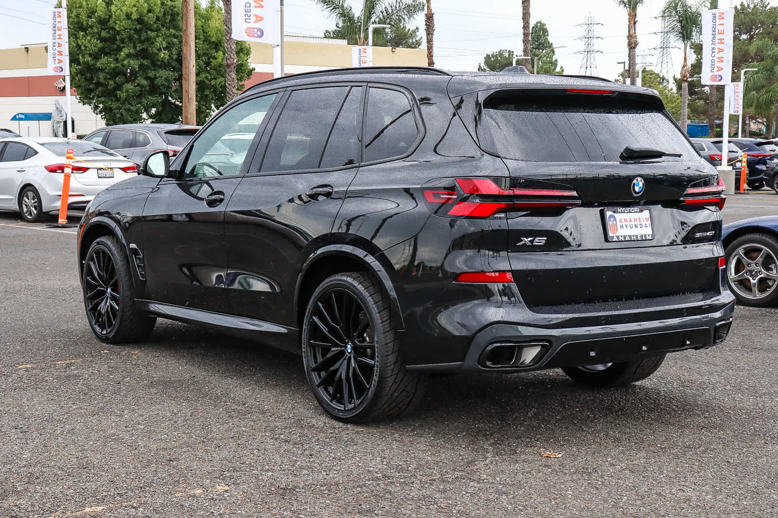 Used 2024 BMW X5 sDrive40i w/ M Sport Package RWD image 9