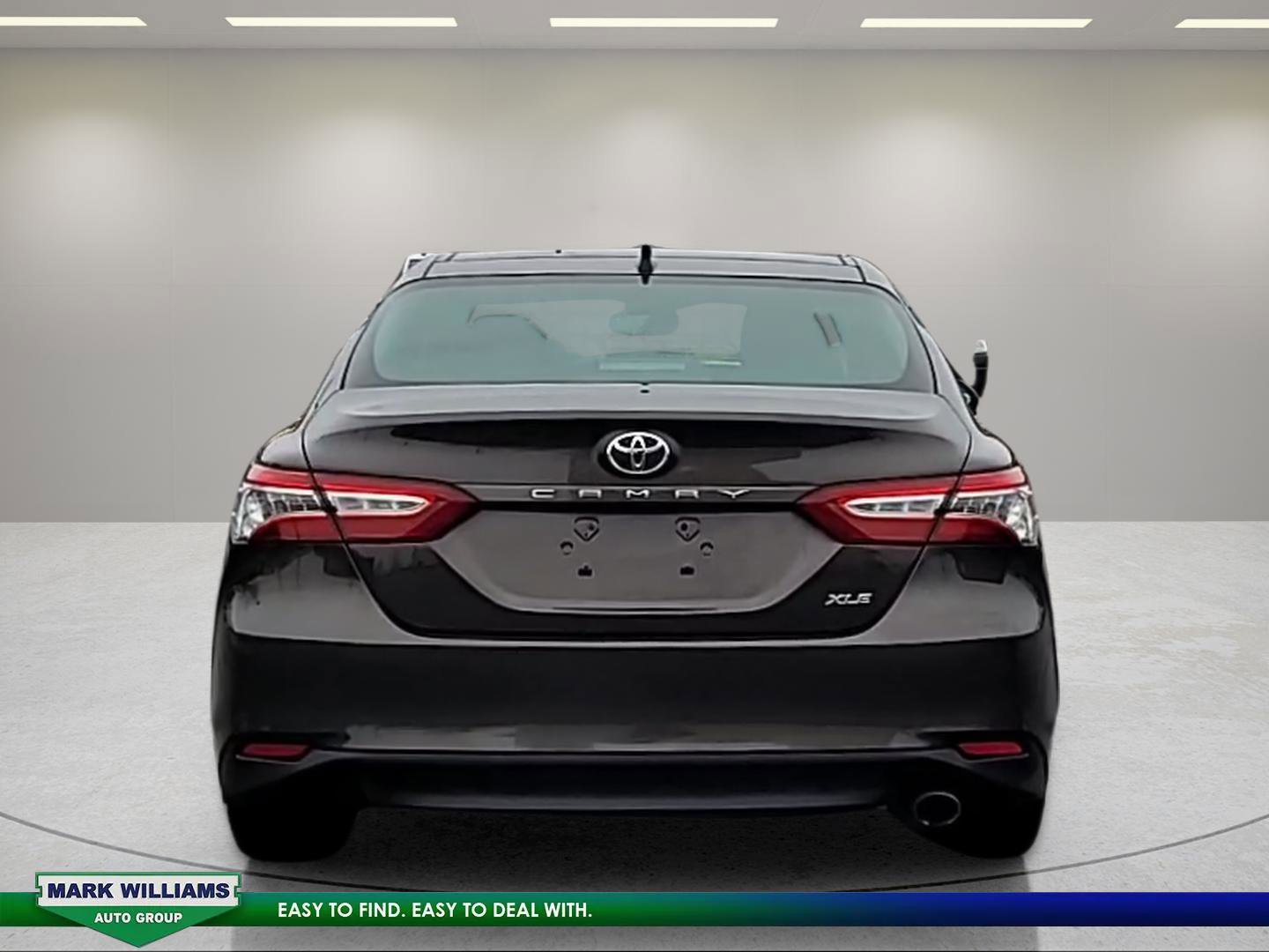 Used 2018 Toyota Camry XLE w/ Audio Package image 7