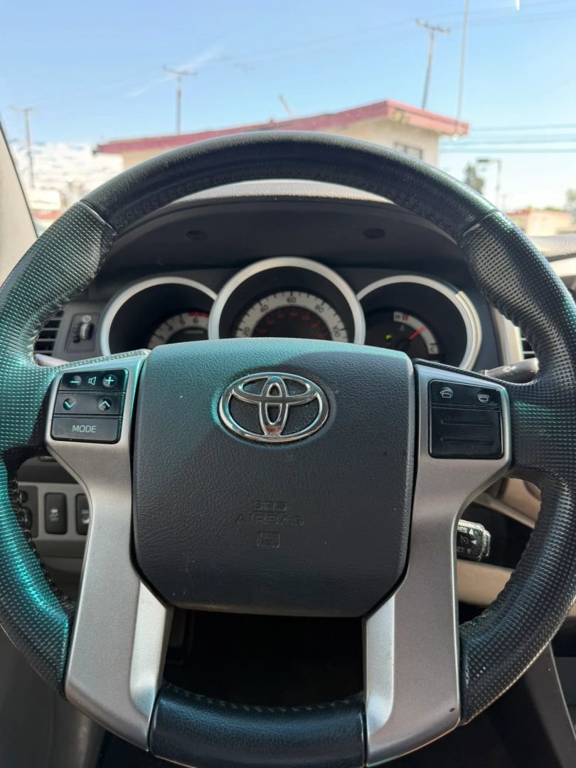 Used 2013 Toyota Tacoma 4x4 Double Cab w/ TRD Off-Road Pkg image 19