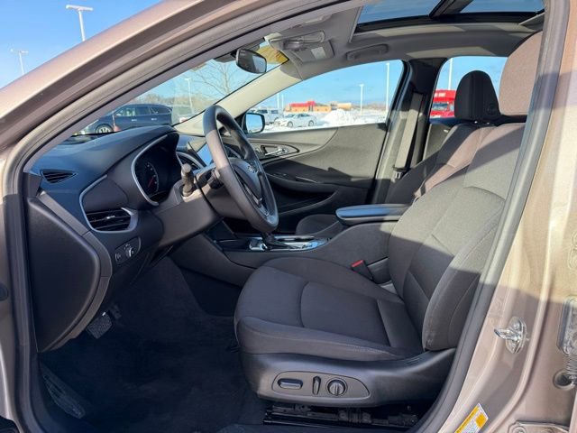 Used 2023 Chevrolet Malibu LT image 13