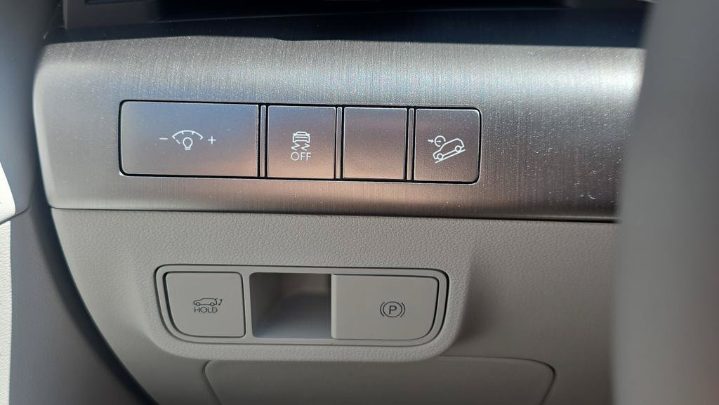 New 2026 Hyundai Kona Limited FWD image 25